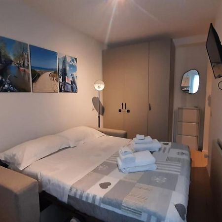 Accomodo Mim26 Monolocale Porta Venezia Apartment Milan Bagian luar foto