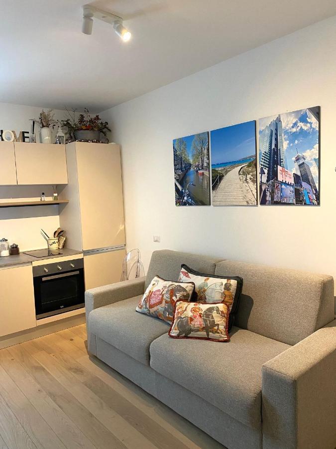 Accomodo Mim26 Monolocale Porta Venezia Apartment Milan Bagian luar foto